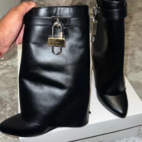 Givenchy short shark boots worn twice for photoshoot and never wore again  new